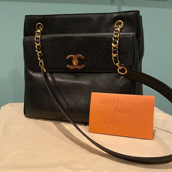 A hard to find Chanel black bag🦄🦄🦄 - Picture 9 of 11